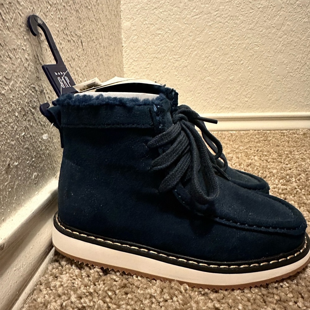 Boys Cozy Suede ankle boots